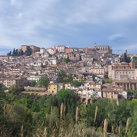 Penzion Le Stagioni Loreto Aprutino Exteriér fotografie
